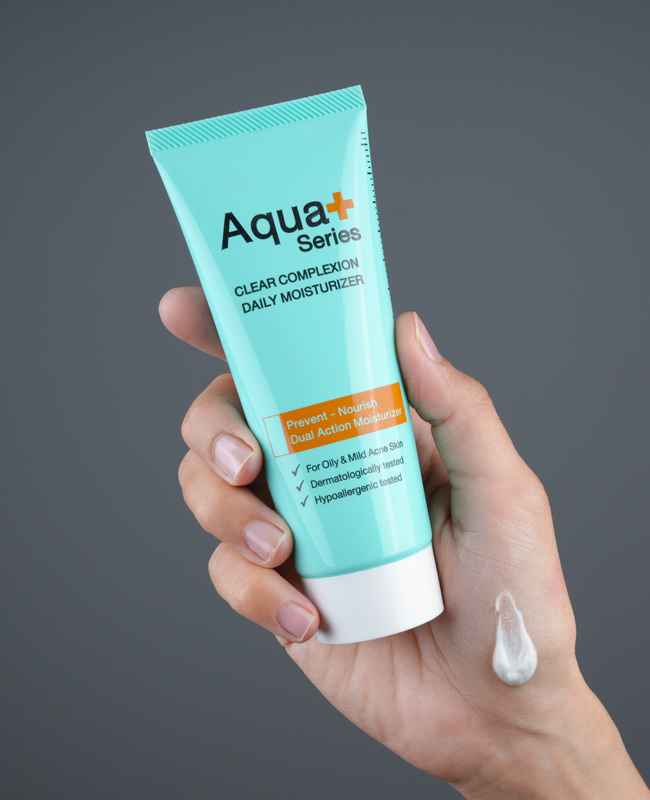 AQUA - CLEAR COMPLEXION DAILY MOISTURIZER (50ML)